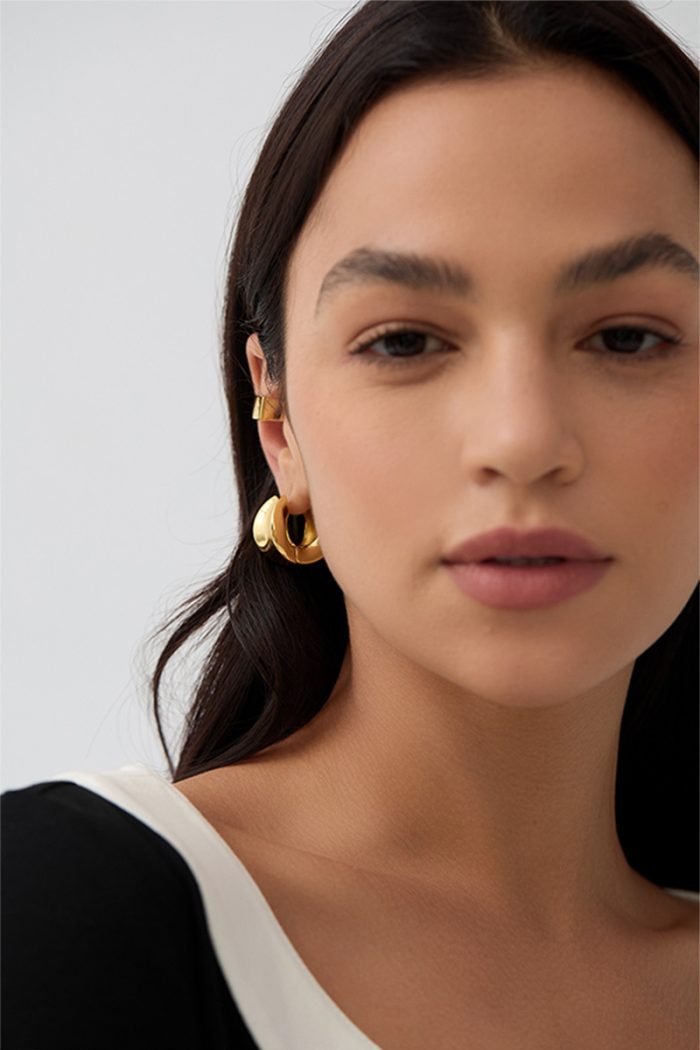 Gold chunky hoop earrings