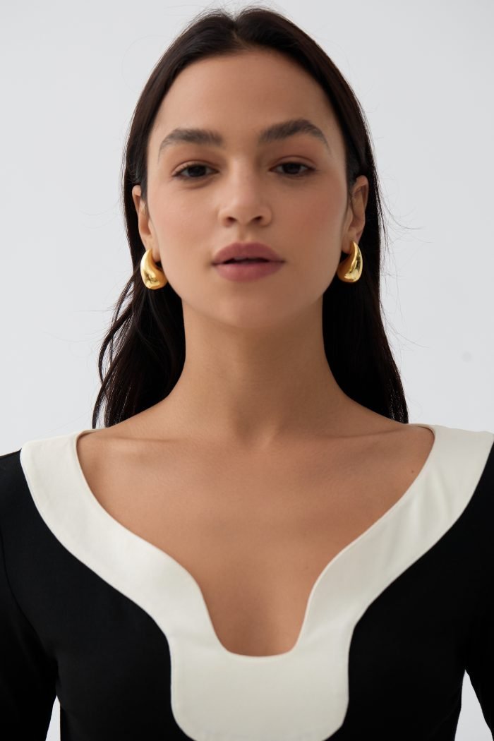 golden teardrop earrings