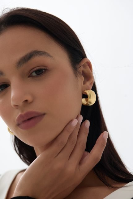 Embossed textured delicate hoops