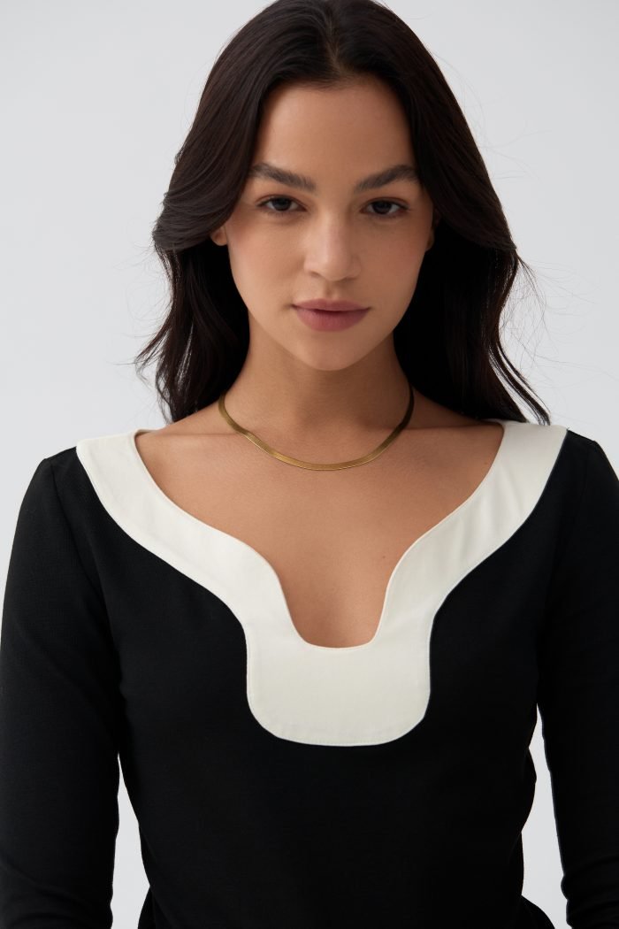 Antique gold quality snake necklace