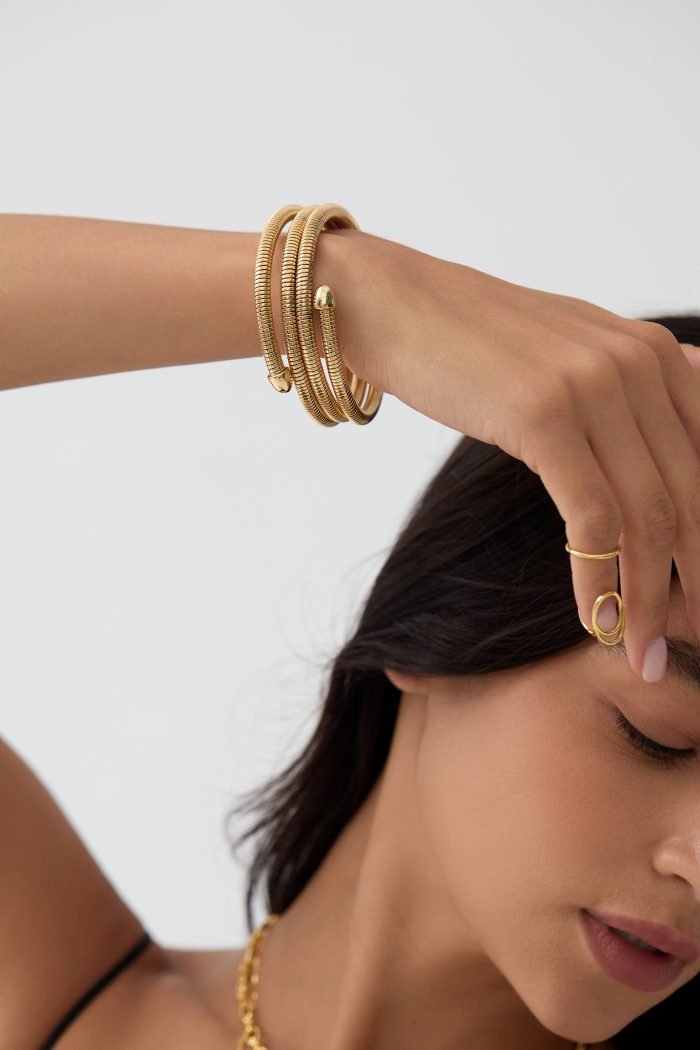 Multi-layer metal stretch bracelet