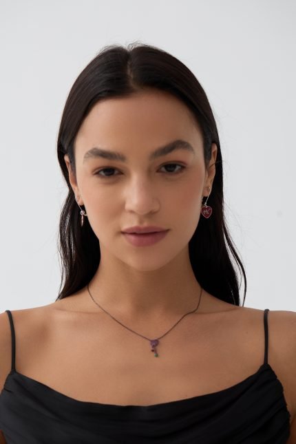 street style Pin red heart pendant earrings