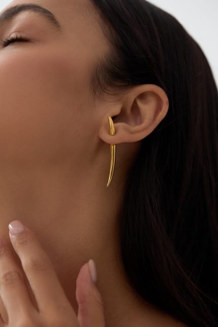 A thon unique design plug earrings