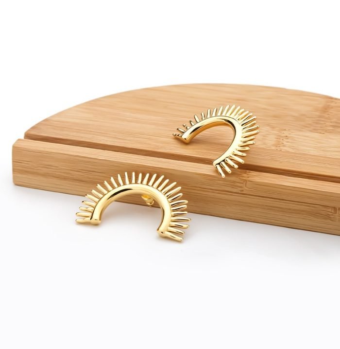 Sun goddess vintage design sunflower stud