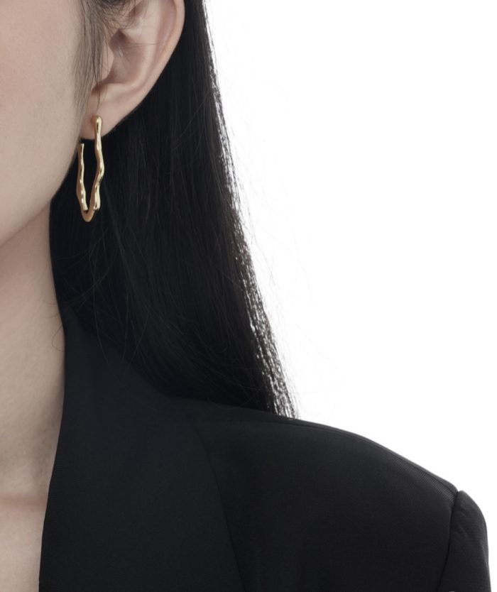 gloden Irregular C long hoops